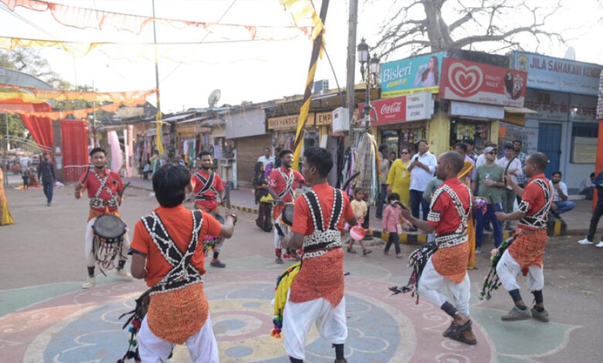 आदिवर्त संग्रहालय में ‘देशज’ समारोह में बघेलखंड और बुंदेलखंड की लोक कला का शानदार प्रदर्शन